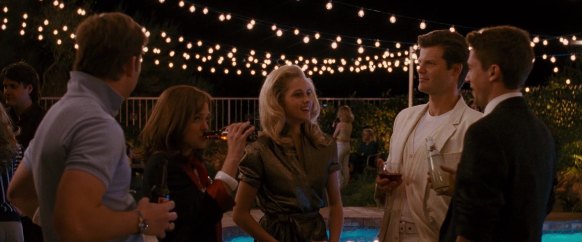 Take_Me_Home_Tonight_2011_1080p__04203.jpg