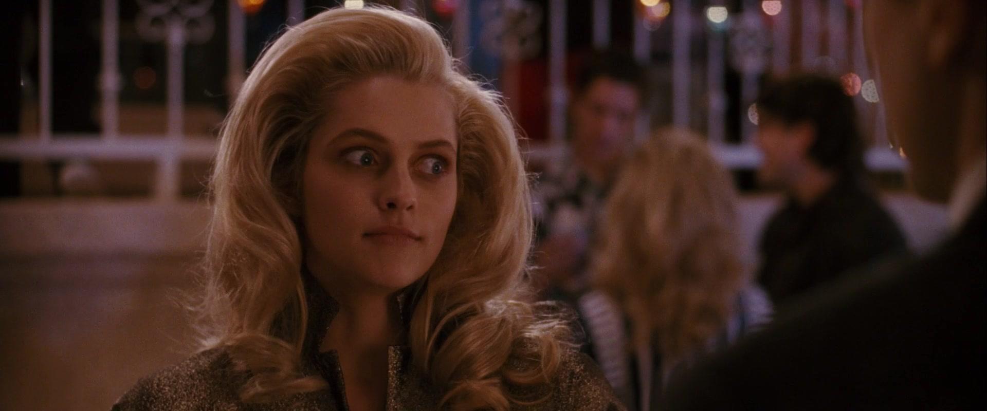 Take_Me_Home_Tonight_2011_1080p__04293.jpg