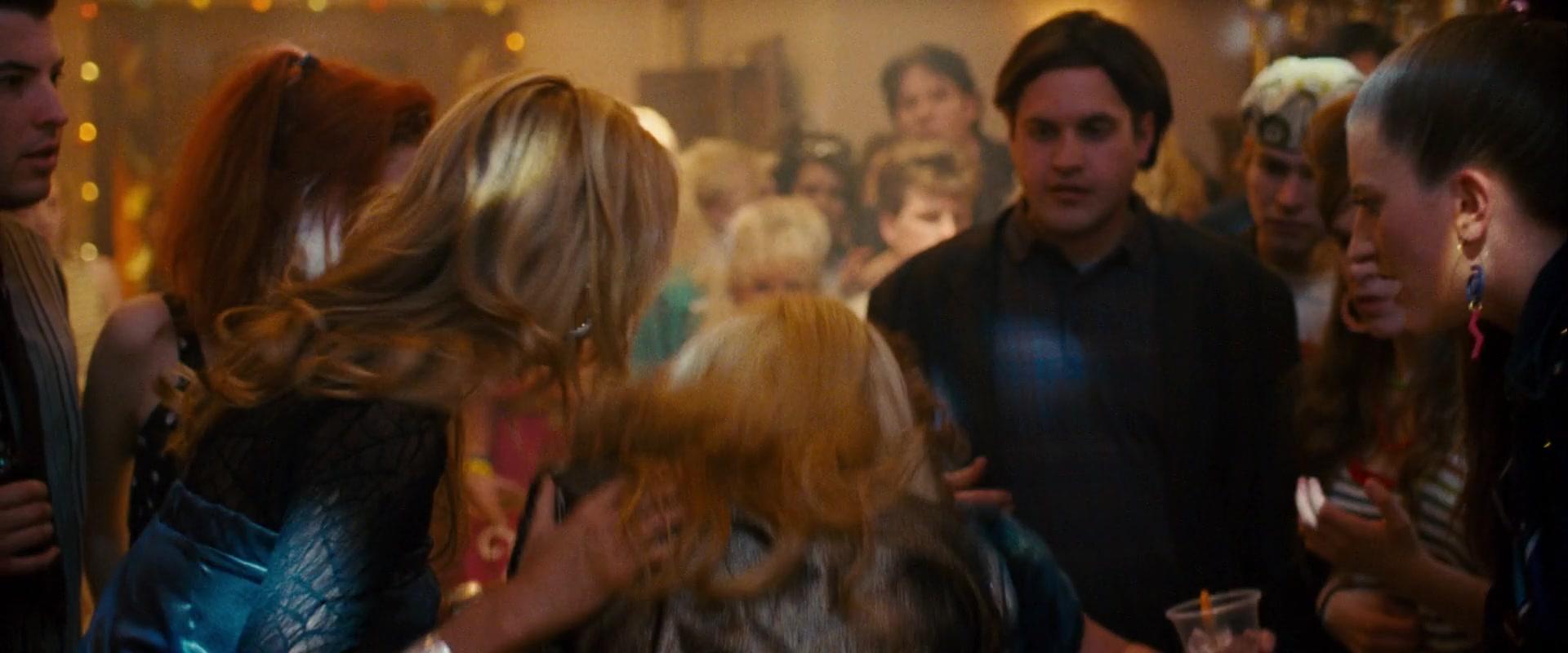 Take_Me_Home_Tonight_2011_1080p__05367.jpg Take_Me_Home_Tonight_2011_1080p__05367.jpg