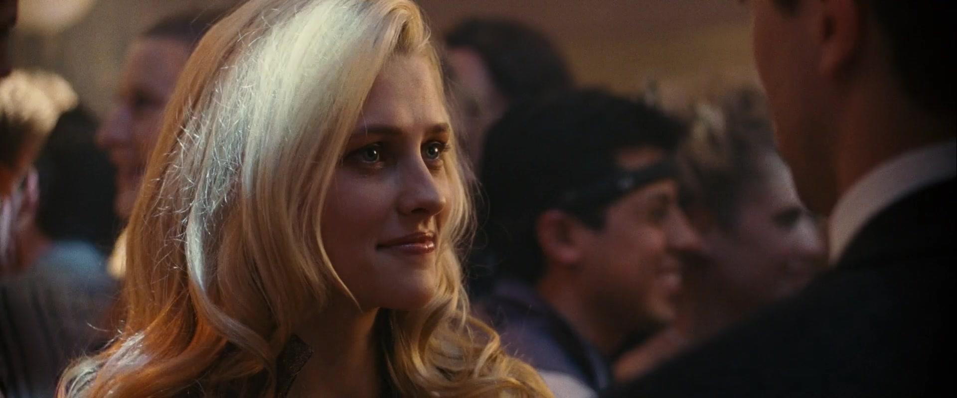 Take_Me_Home_Tonight_2011_1080p__05472.jpg Take_Me_Home_Tonight_2011_1080p__05472.jpg