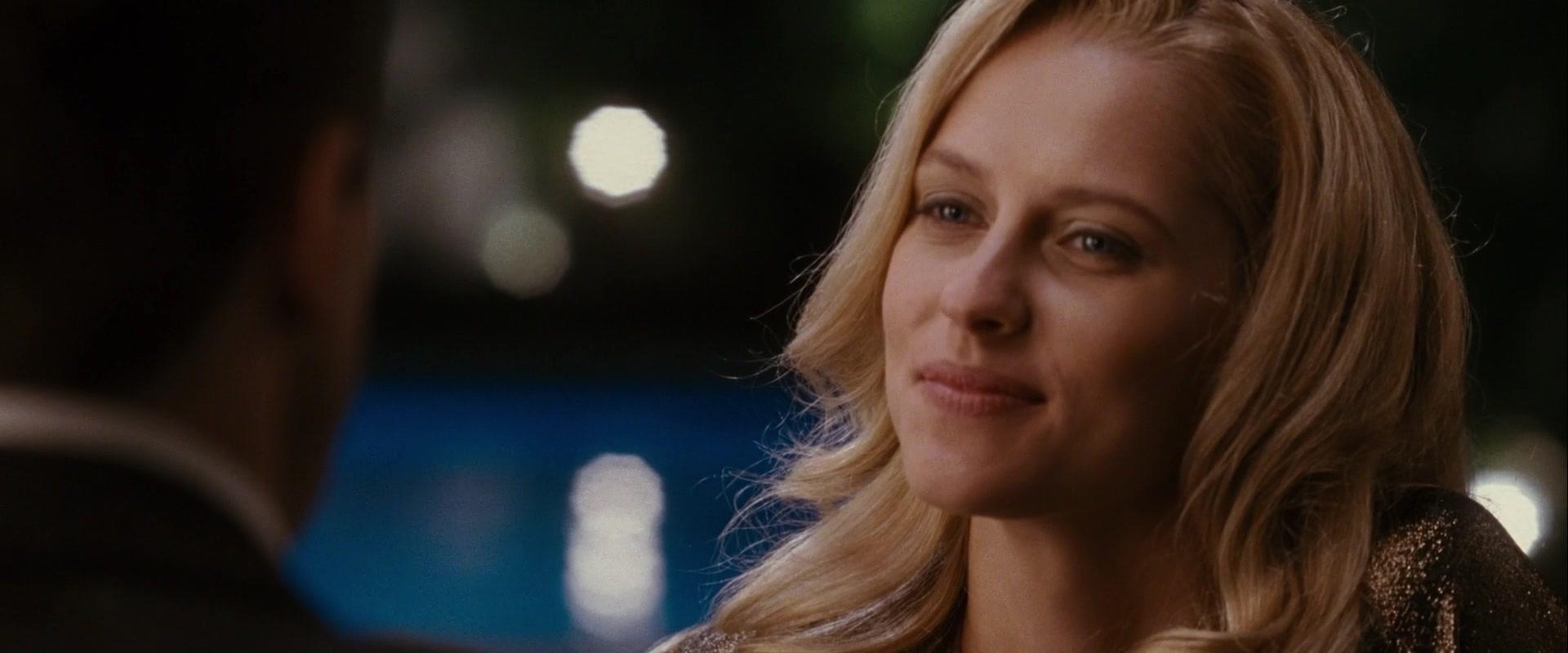 Take_Me_Home_Tonight_2011_1080p__09225.jpg Take_Me_Home_Tonight_2011_1080p__09225.jpg