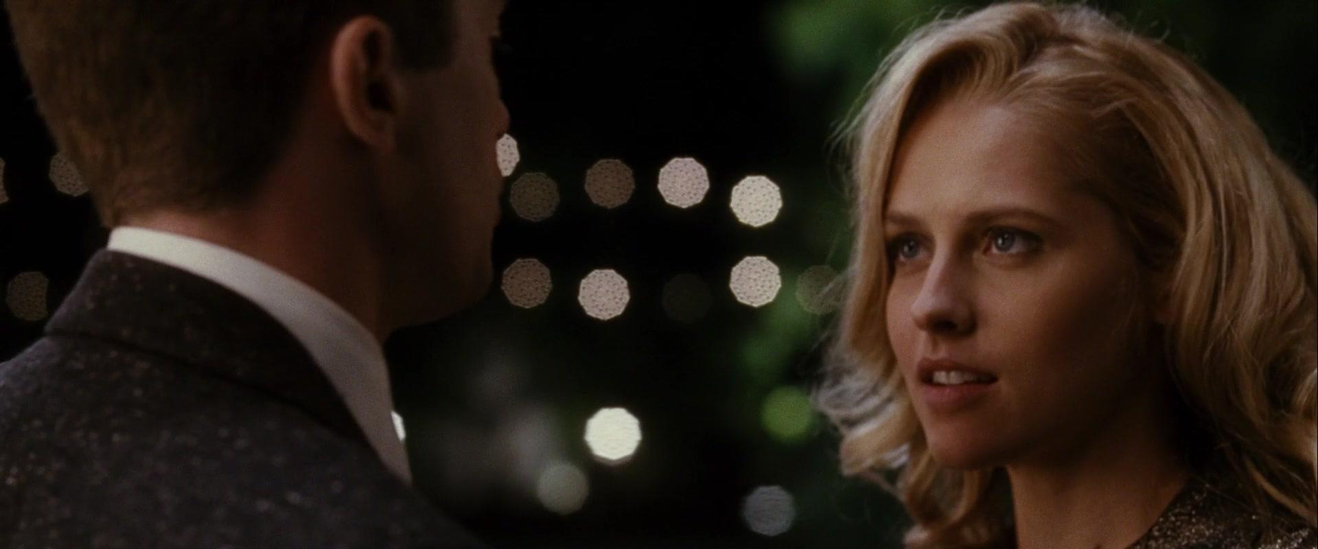Take_Me_Home_Tonight_2011_1080p__09401.jpg