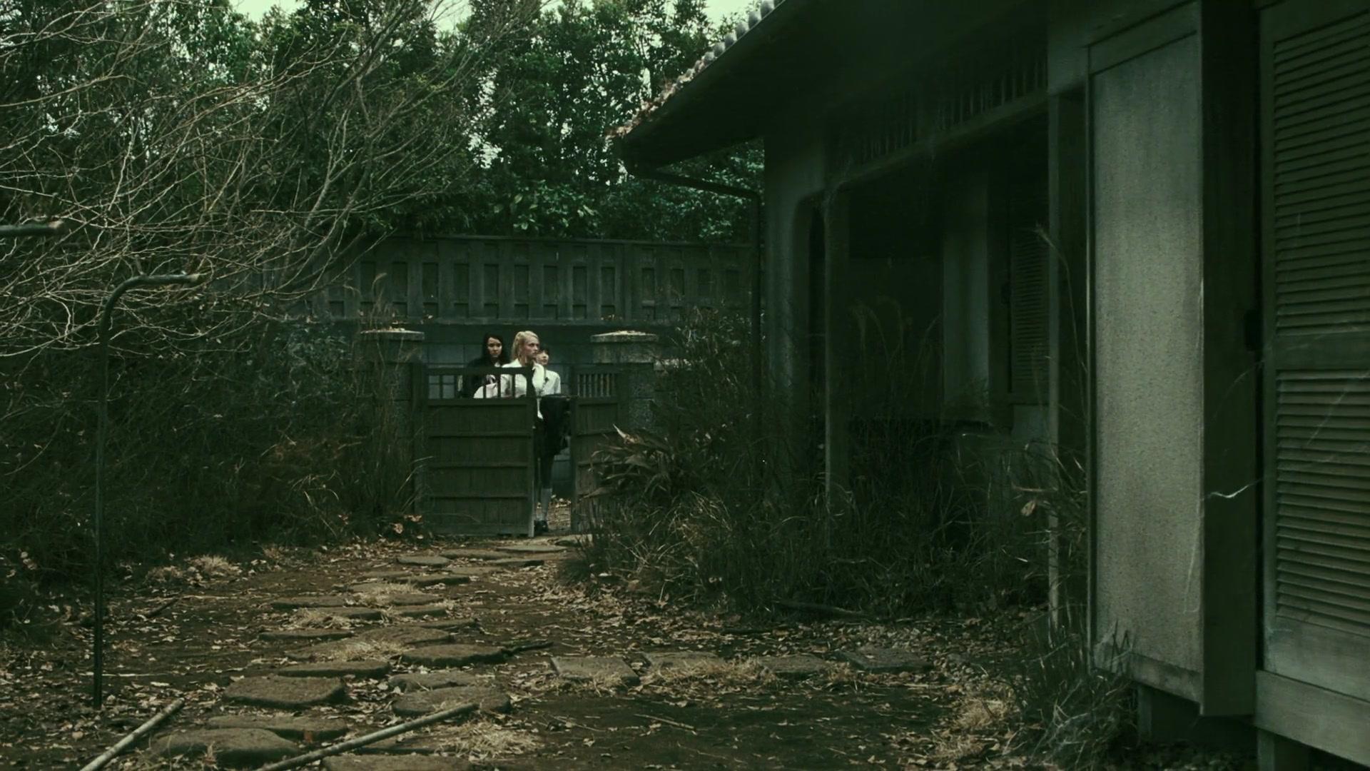 The_Grudge_2_2006_1080p_BluRay__01076.jpg The_Grudge_2_2006_1080p_BluRay__01076.jpg