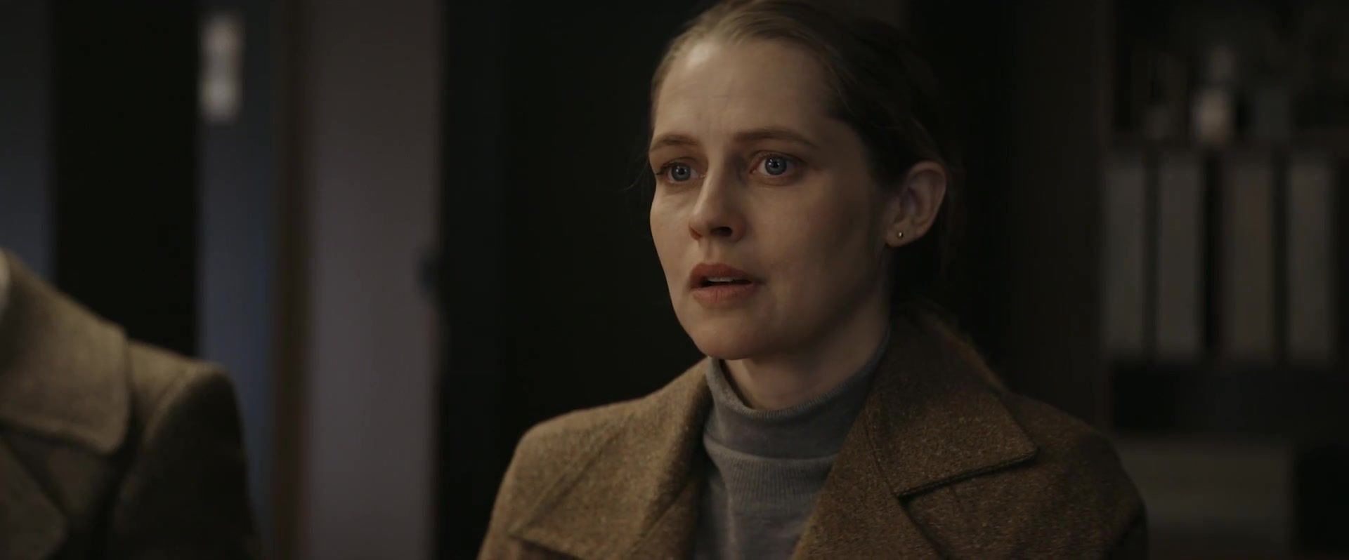 adoringteresap_thetwins_caps_0045.jpg