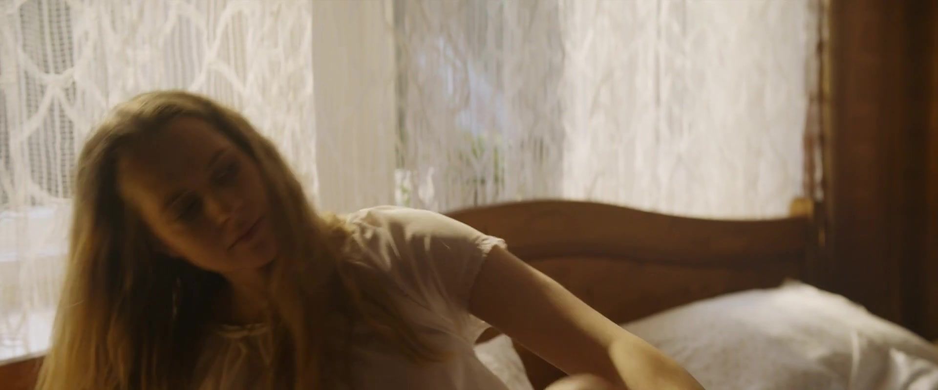 adoringteresap_thetwins_caps_1613.jpg