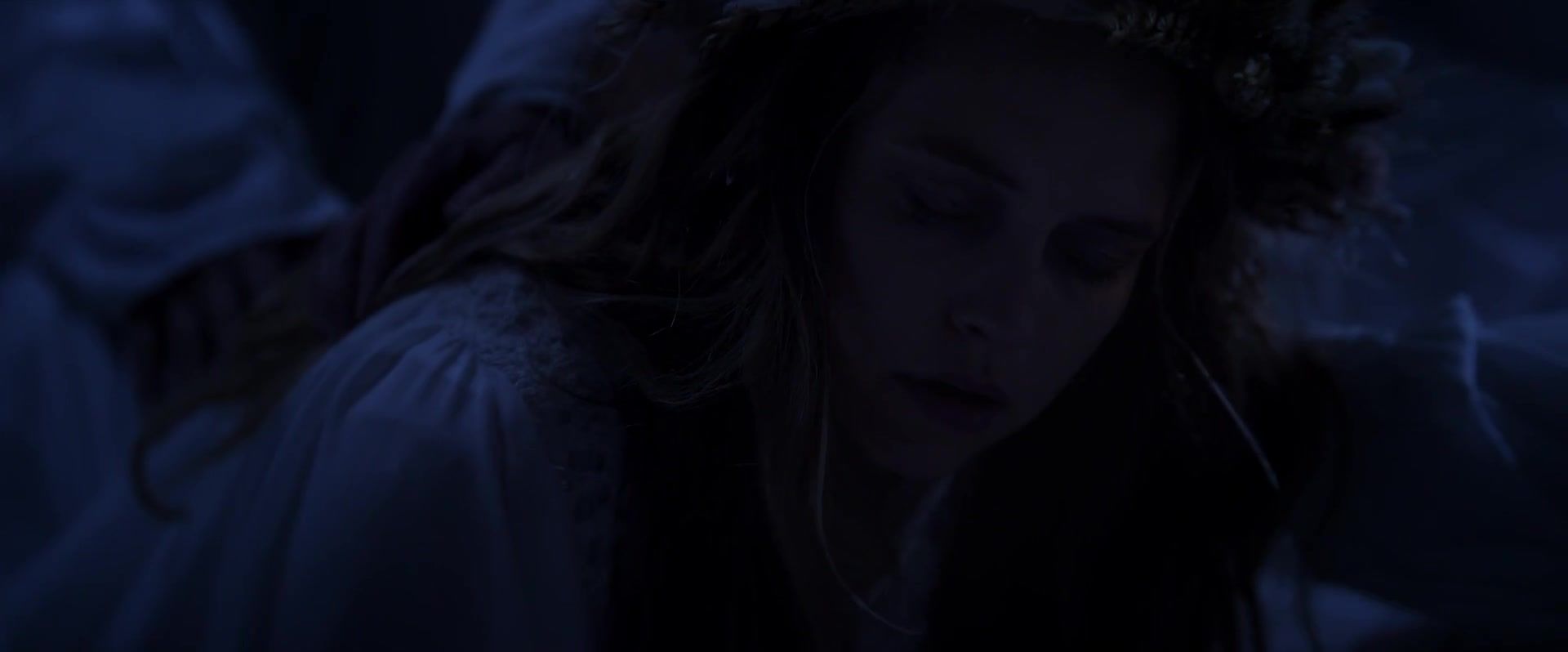 adoringteresap_thetwins_caps_1834.jpg