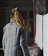 adoringteresap_thetwins_caps_0506.jpg