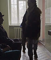 adoringteresap_thetwins_caps_1107.jpg