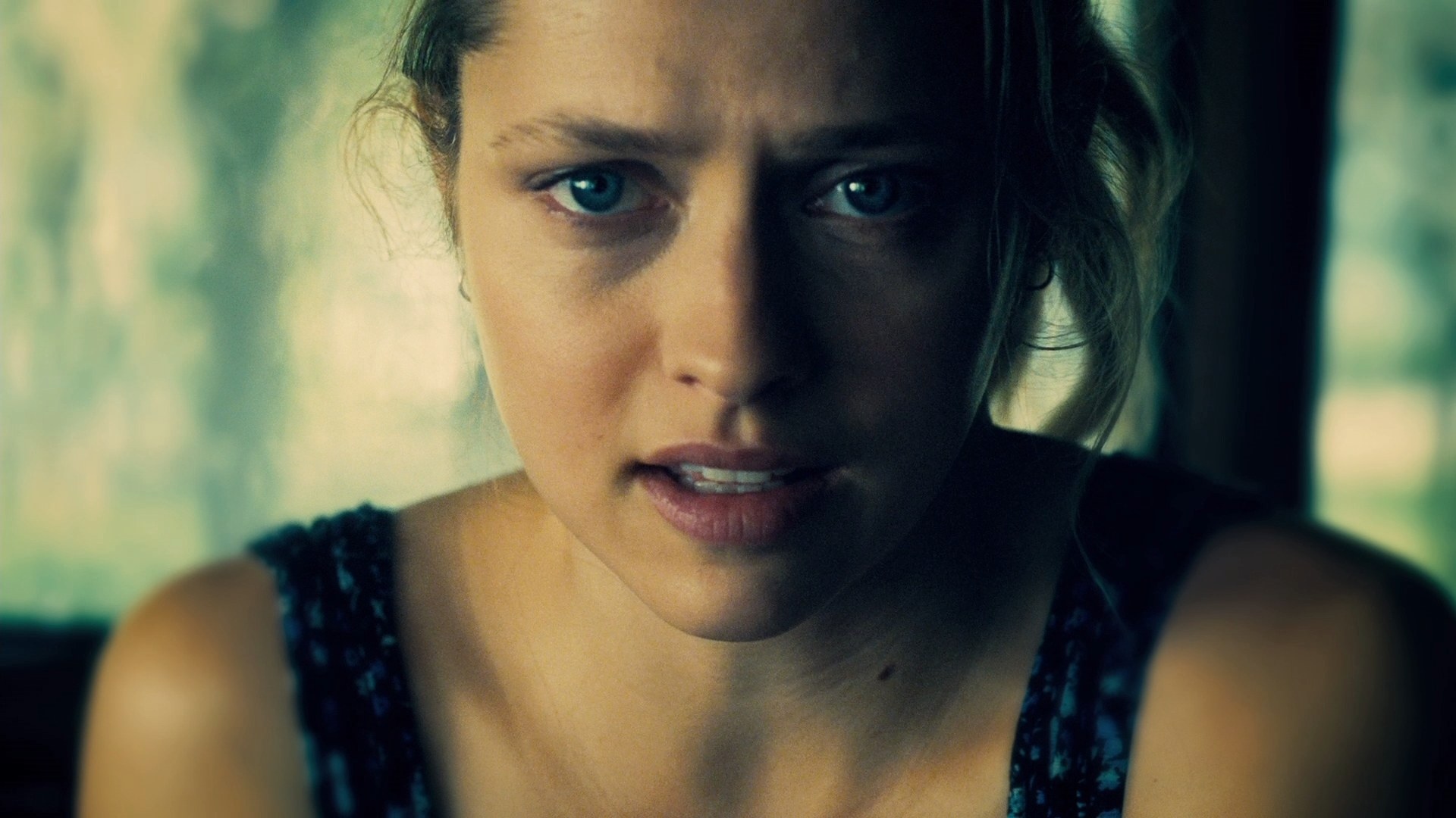 adoringteresap_warmbodies_caps_0022.jpg adoringteresap_warmbodies_caps_0022.jpg