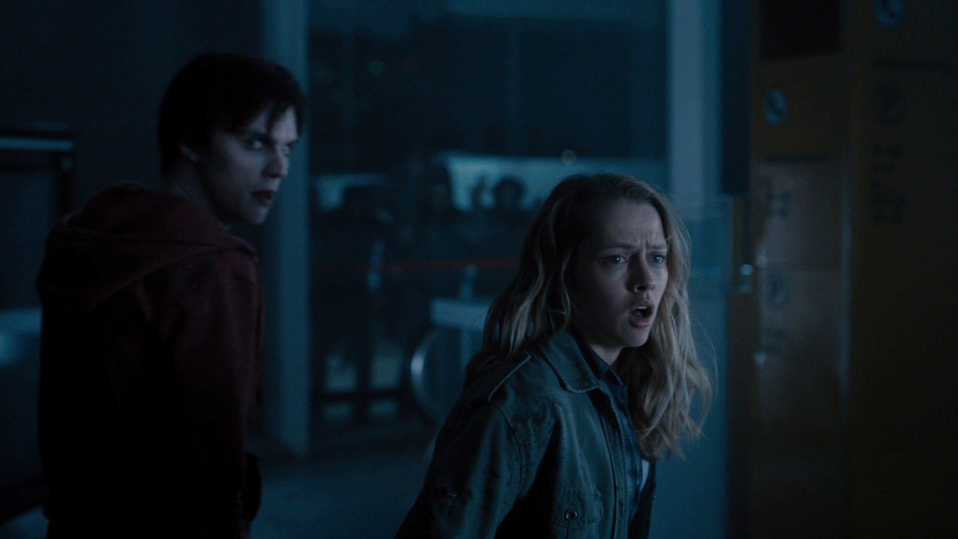 adoringteresap_warmbodies_caps_0210.jpg adoringteresap_warmbodies_caps_0210.jpg