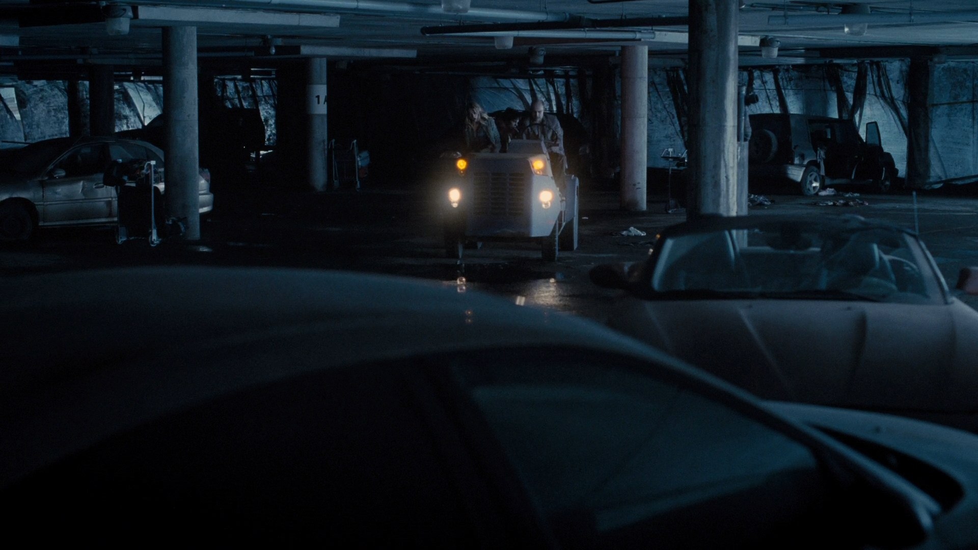 adoringteresap_warmbodies_caps_0220.jpg adoringteresap_warmbodies_caps_0220.jpg