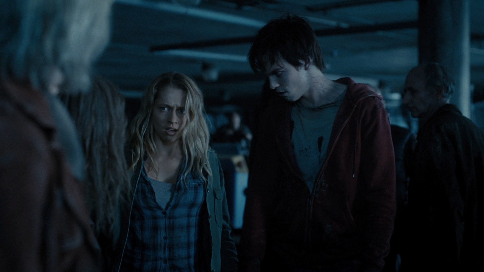 adoringteresap_warmbodies_caps_0232.jpg adoringteresap_warmbodies_caps_0232.jpg