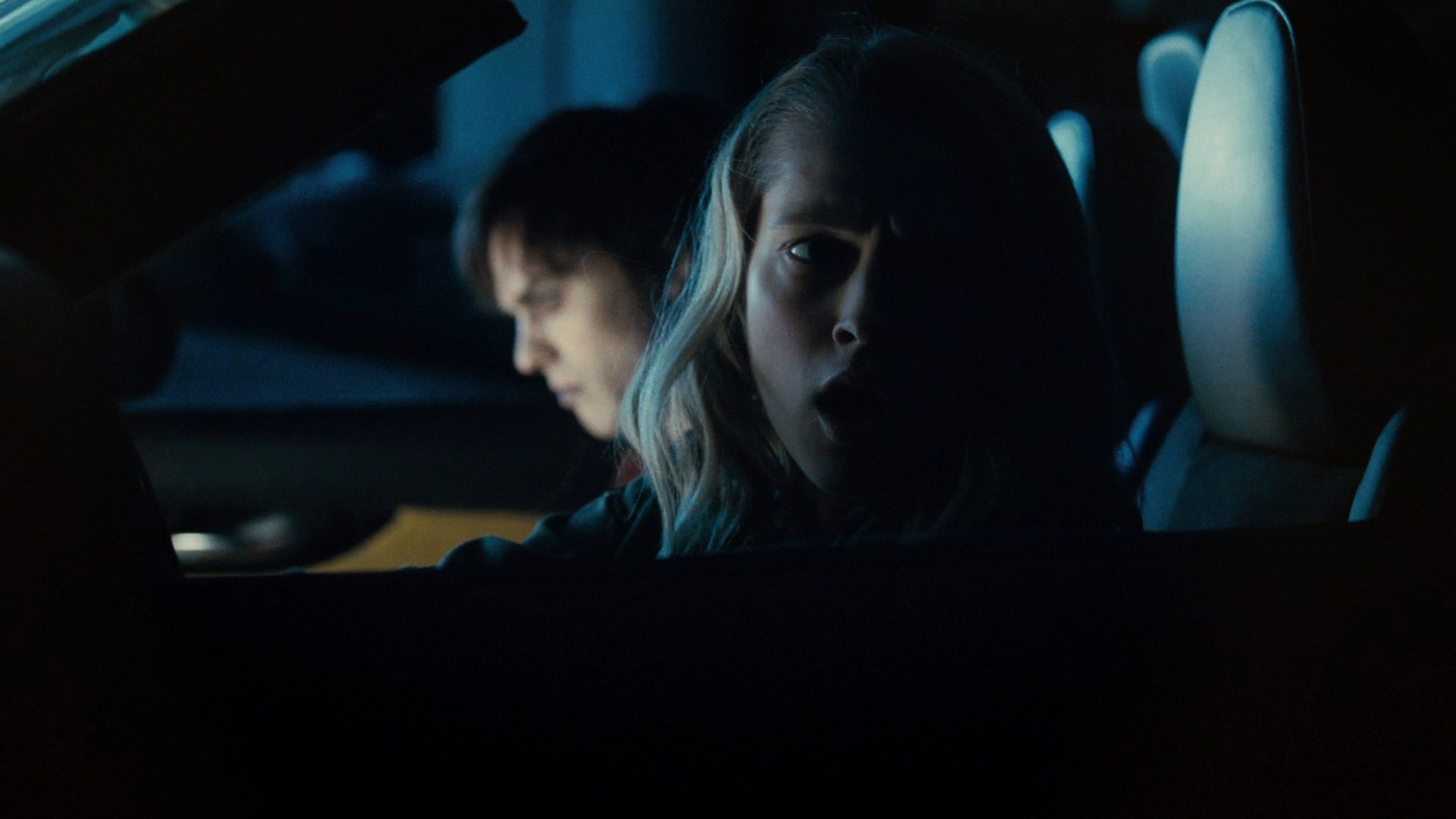 adoringteresap_warmbodies_caps_0235.jpg adoringteresap_warmbodies_caps_0235.jpg