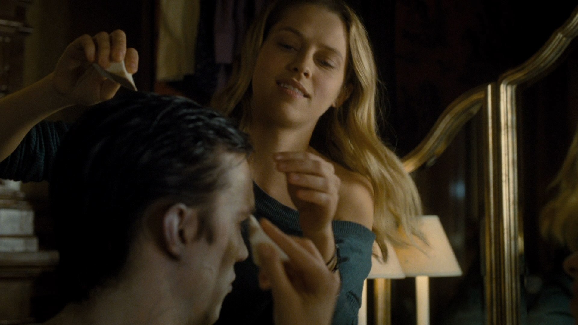 adoringteresap_warmbodies_caps_0389.jpg adoringteresap_warmbodies_caps_0389.jpg