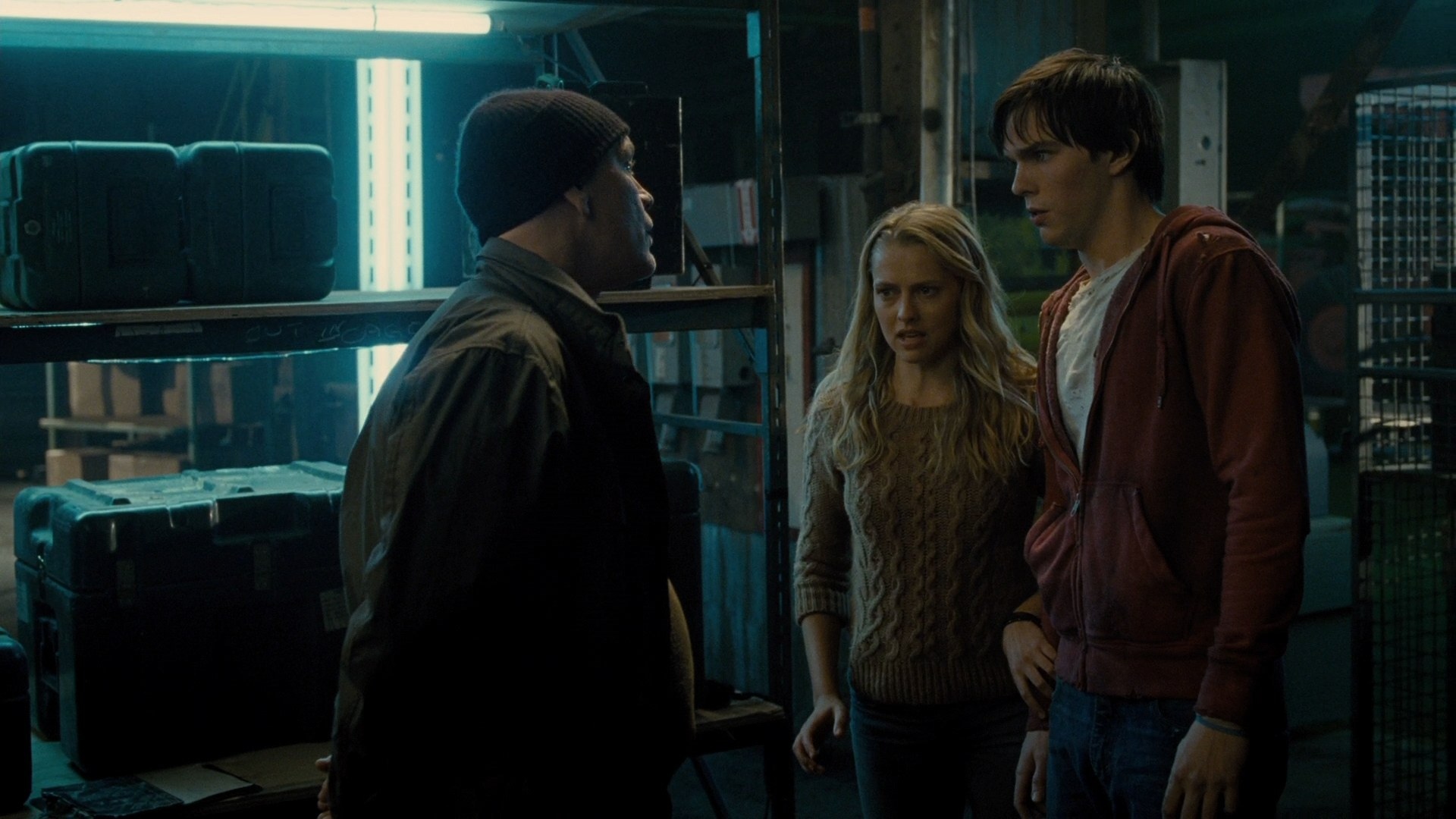 adoringteresap_warmbodies_caps_0445.jpg adoringteresap_warmbodies_caps_0445.jpg