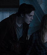 adoringteresap_warmbodies_caps_0272.jpg