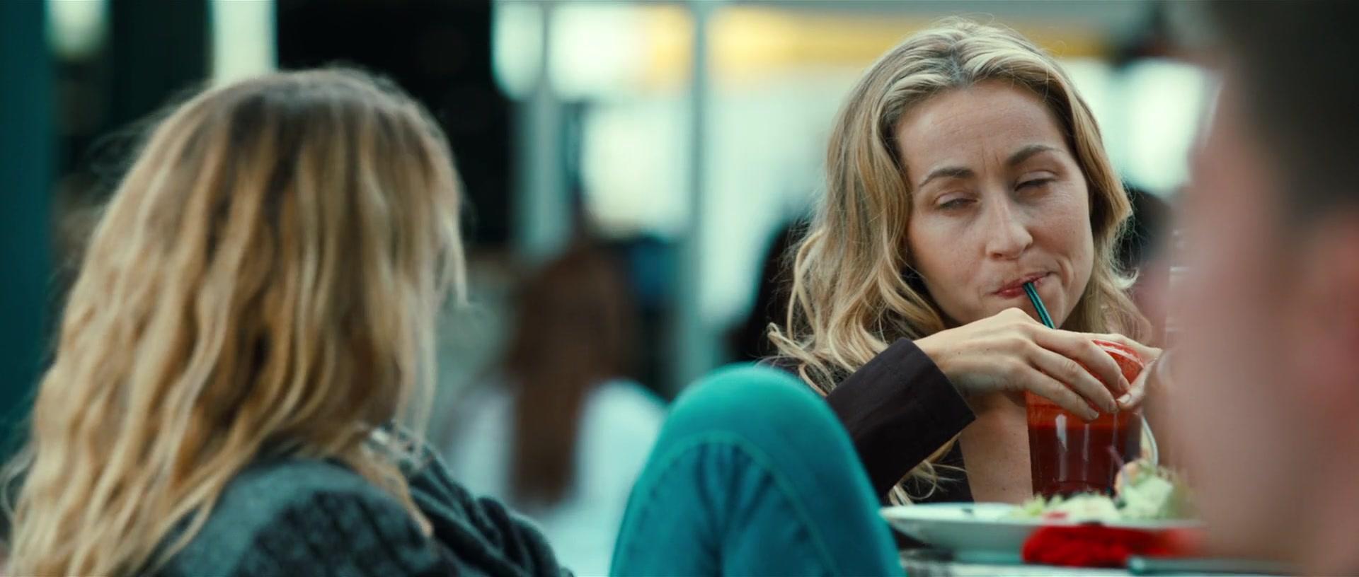 Wish_You_Were_Here_2012_1080p_ATP_03551.jpg Wish_You_Were_Here_2012_1080p_ATP_03551.jpg