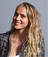 PizzaHutt_Portraits_Set003_ComicCon_2018_281129.jpg