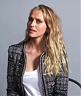 PizzaHutt_Portraits_Set003_ComicCon_2018_28129.jpg