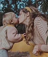 Filename=adoringteresap_melissajean_family2-007.jpg
Filesize=83KiB
Dimensions=746x495
Date added=May 26, 2026 adoringteresap_melissajean_family2-007.jpg