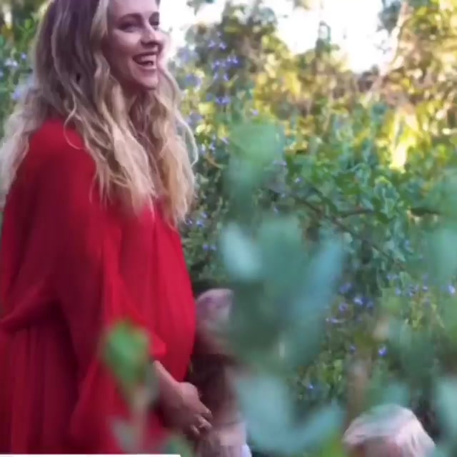 adoringterep_davidjonesmothersday_2019_video__000008.jpg adoringterep_davidjonesmothersday_2019_video__000008.jpg