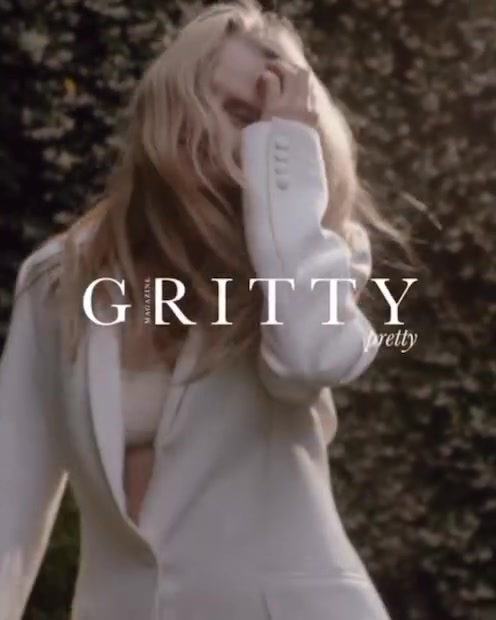 adoringteresap_grittypretty_2_000065.jpg