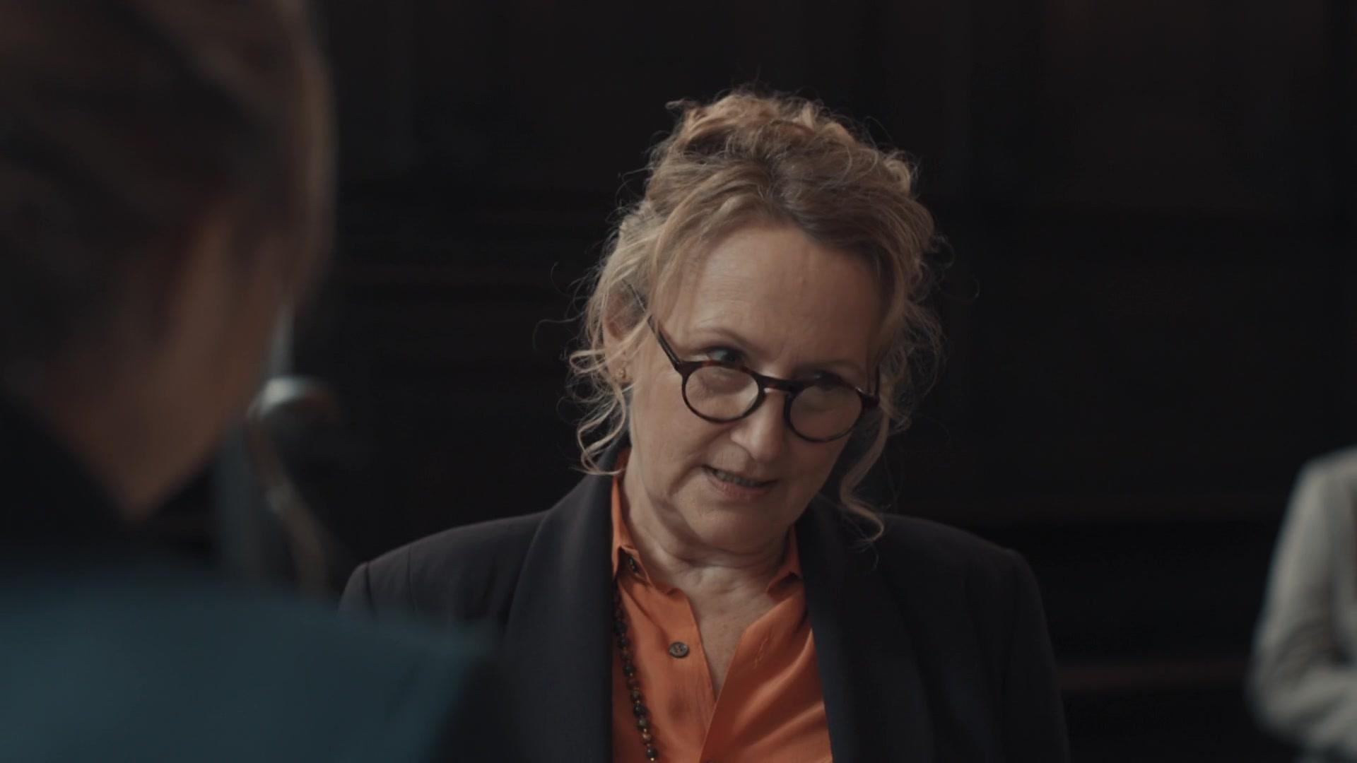 A_Discovery_of_Witches_S01E01_1080p_ATP_0690.jpg