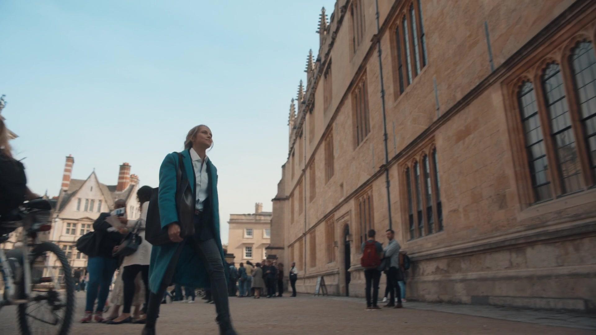 A_Discovery_of_Witches_S01E01_1080p_ATP_1032.jpg A_Discovery_of_Witches_S01E01_1080p_ATP_1032.jpg