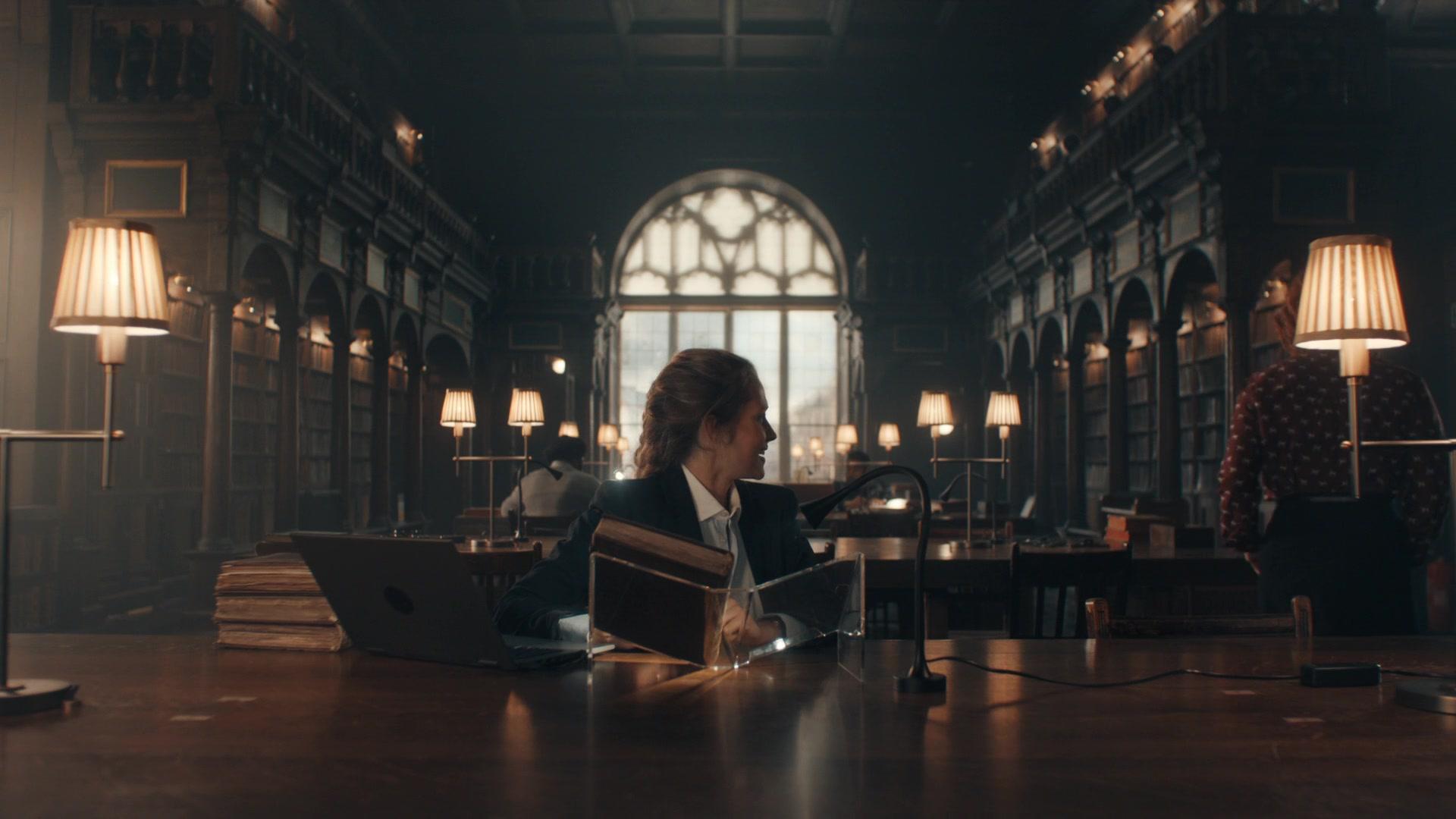 A_Discovery_of_Witches_S01E01_1080p_ATP_1283.jpg A_Discovery_of_Witches_S01E01_1080p_ATP_1283.jpg