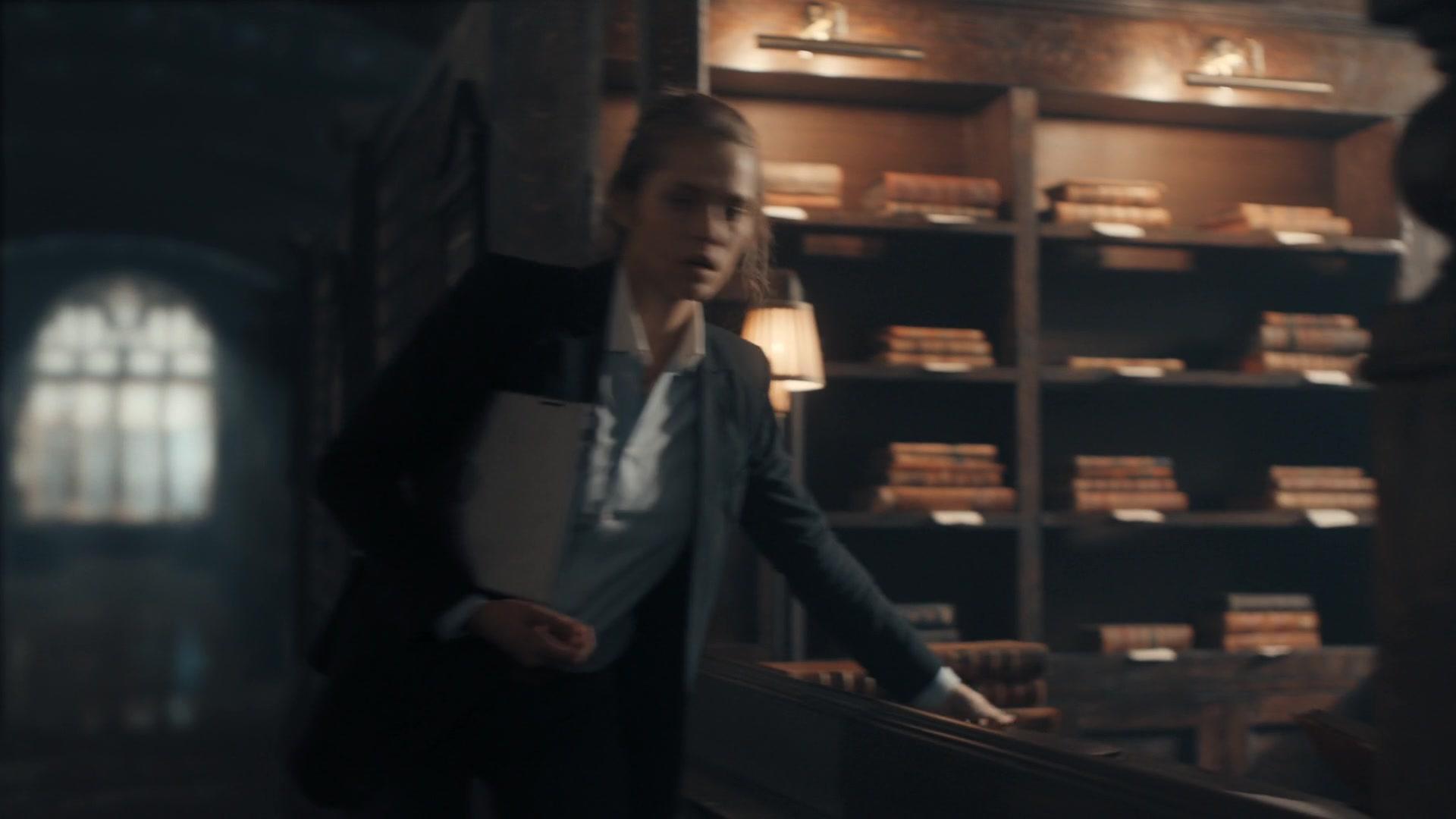 A_Discovery_of_Witches_S01E01_1080p_ATP_1760.jpg