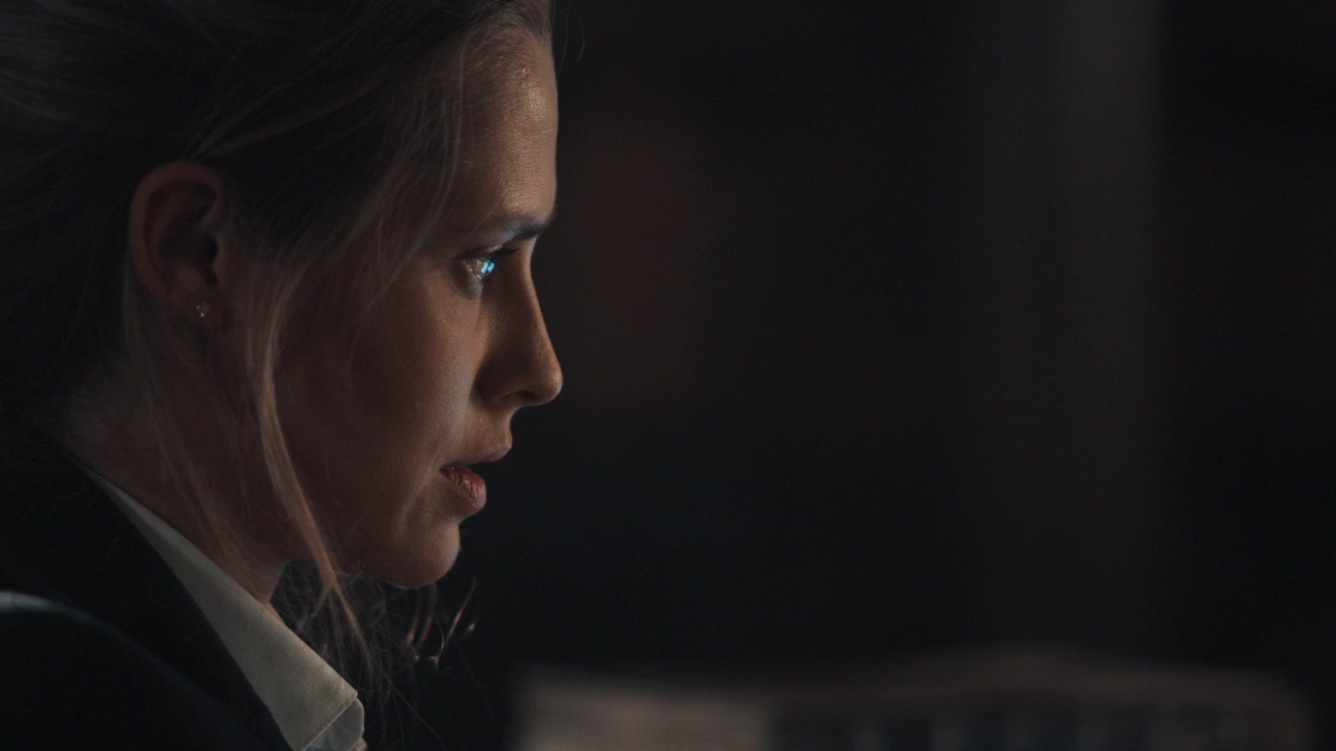 A_Discovery_of_Witches_S01E01_1080p_ATP_3883.jpg A_Discovery_of_Witches_S01E01_1080p_ATP_3883.jpg