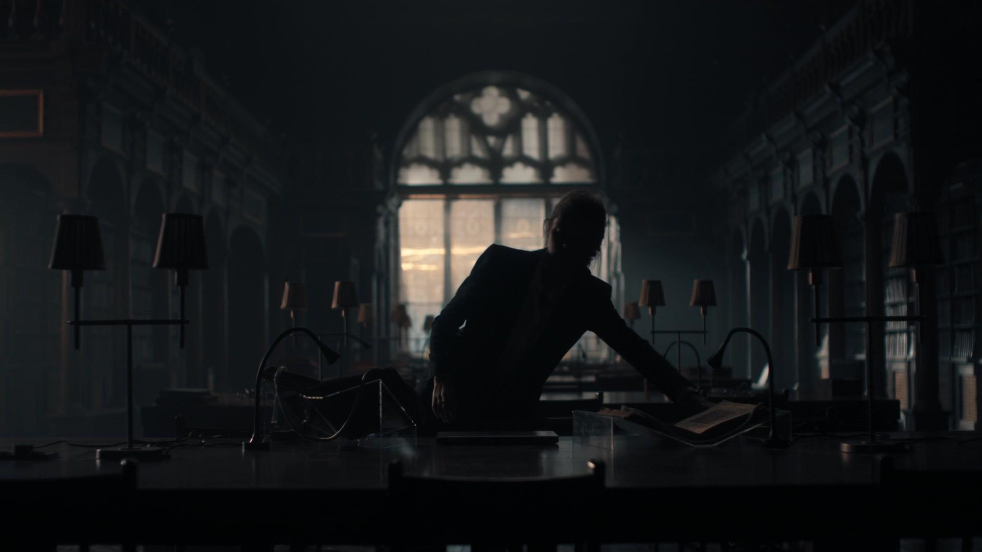 A_Discovery_of_Witches_S01E01_1080p_ATP_4459.jpg A_Discovery_of_Witches_S01E01_1080p_ATP_4459.jpg