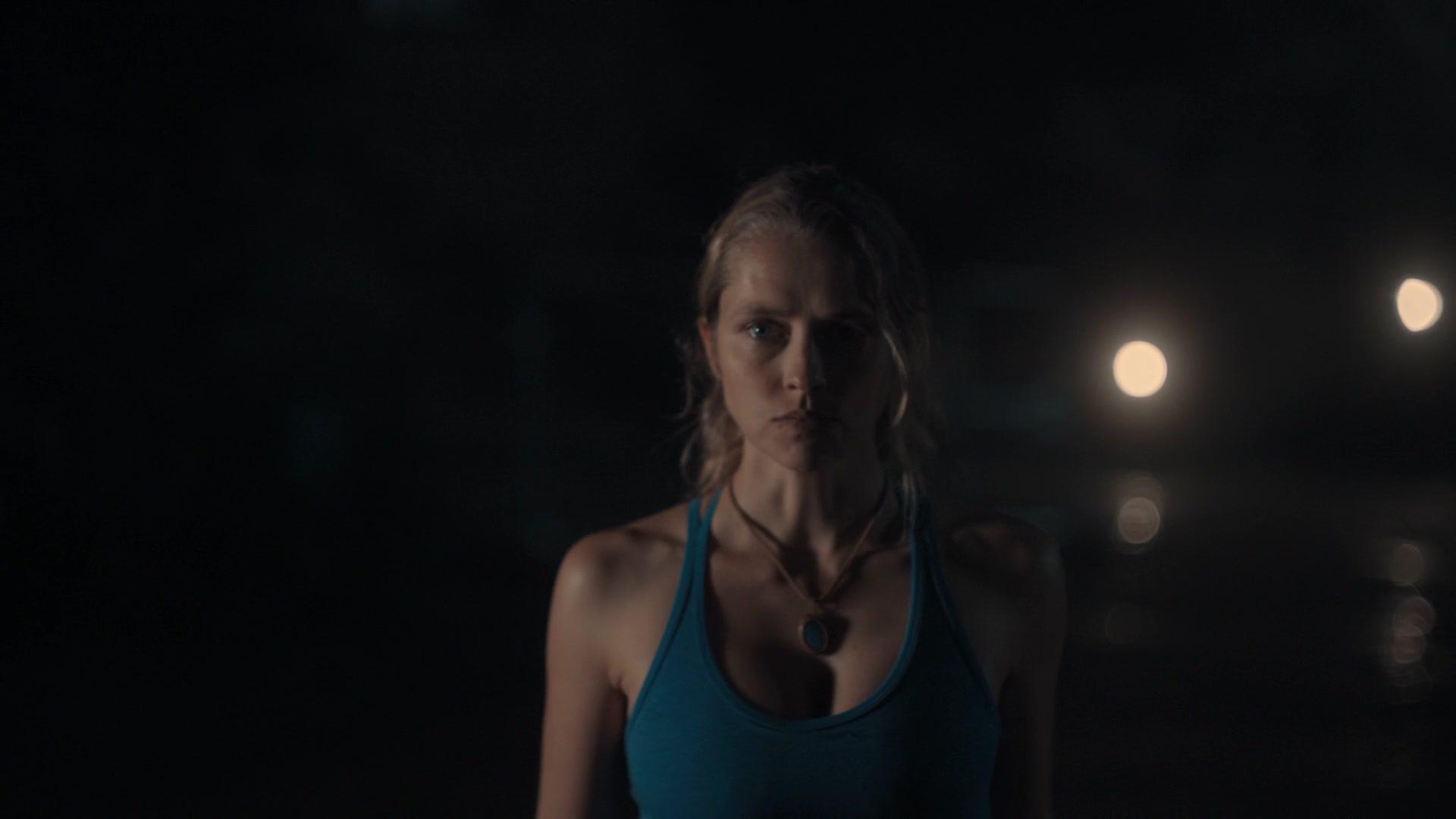 A_Discovery_of_Witches_S01E01_1080p_ATP_6455.jpg