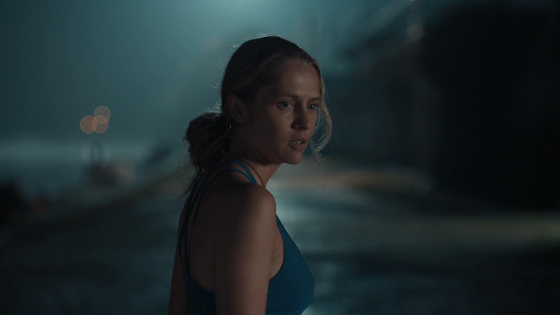 A_Discovery_of_Witches_S01E01_1080p_ATP_6542.jpg A_Discovery_of_Witches_S01E01_1080p_ATP_6542.jpg