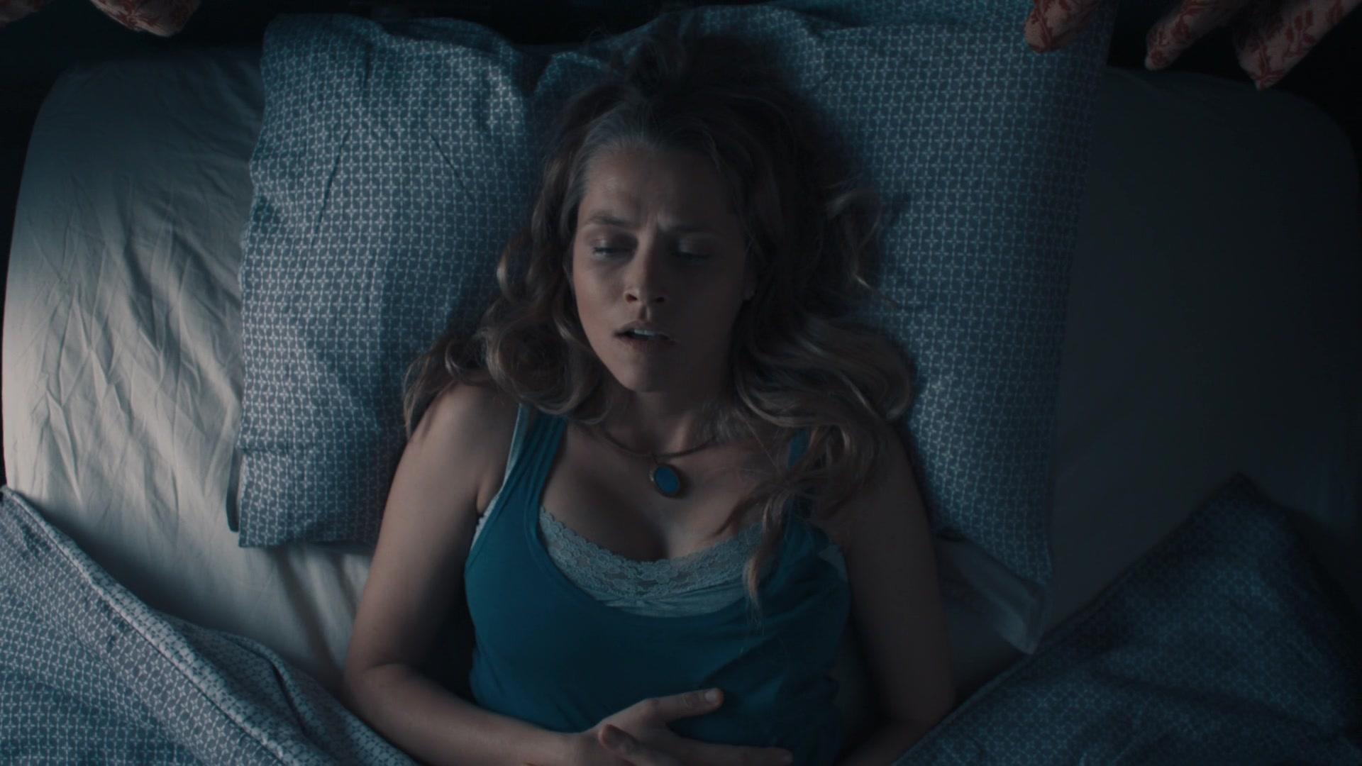 A_Discovery_of_Witches_S01E02_1080p_ATP_0797.jpg A_Discovery_of_Witches_S01E02_1080p_ATP_0797.jpg