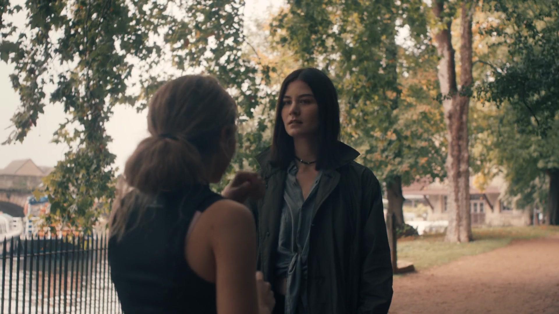 A_Discovery_of_Witches_S01E02_1080p_ATP_2890.jpg A_Discovery_of_Witches_S01E02_1080p_ATP_2890.jpg