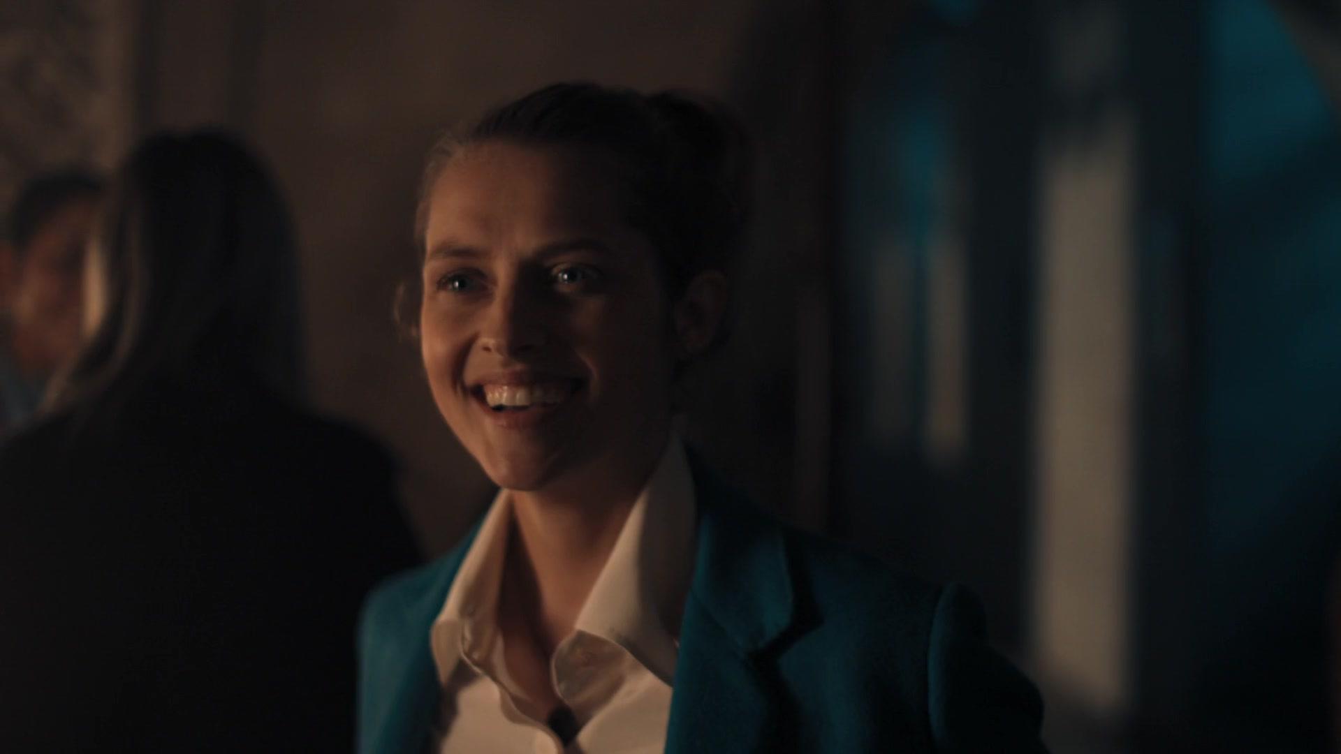 A_Discovery_of_Witches_S01E02_1080p_ATP_3827.jpg A_Discovery_of_Witches_S01E02_1080p_ATP_3827.jpg