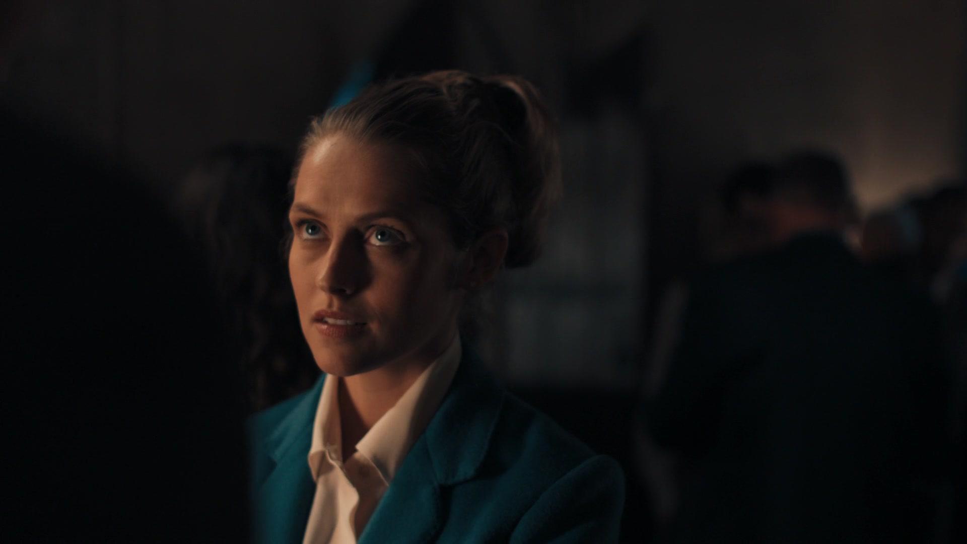 A_Discovery_of_Witches_S01E02_1080p_ATP_4063.jpg A_Discovery_of_Witches_S01E02_1080p_ATP_4063.jpg
