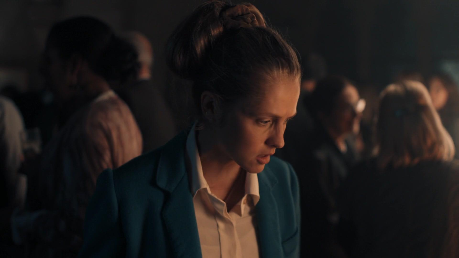A_Discovery_of_Witches_S01E02_1080p_ATP_4092.jpg A_Discovery_of_Witches_S01E02_1080p_ATP_4092.jpg