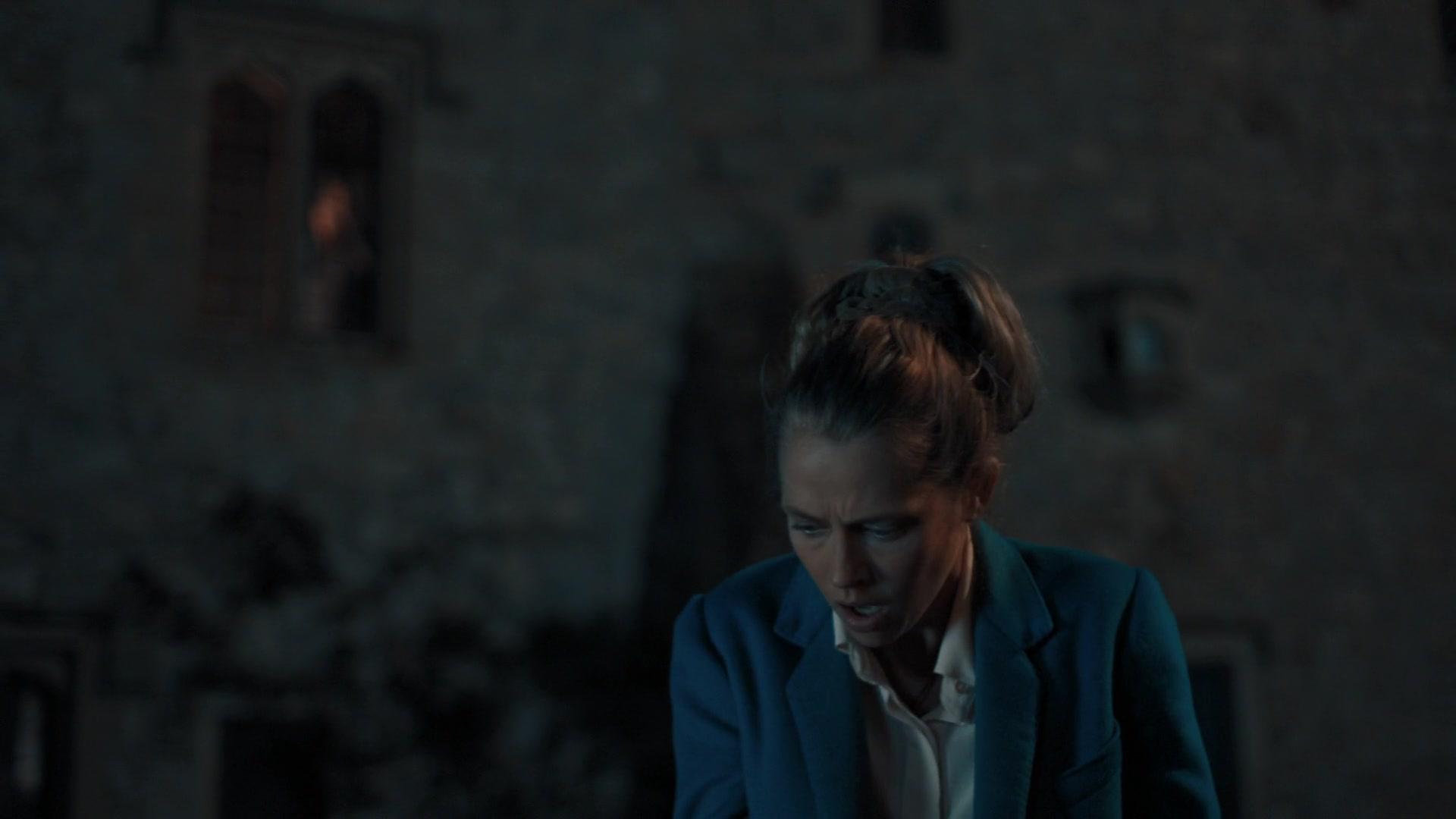 A_Discovery_of_Witches_S01E02_1080p_ATP_4239.jpg A_Discovery_of_Witches_S01E02_1080p_ATP_4239.jpg