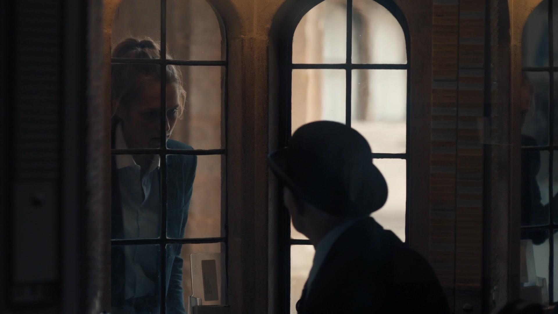 A_Discovery_of_Witches_S01E02_1080p_ATP_4632.jpg A_Discovery_of_Witches_S01E02_1080p_ATP_4632.jpg