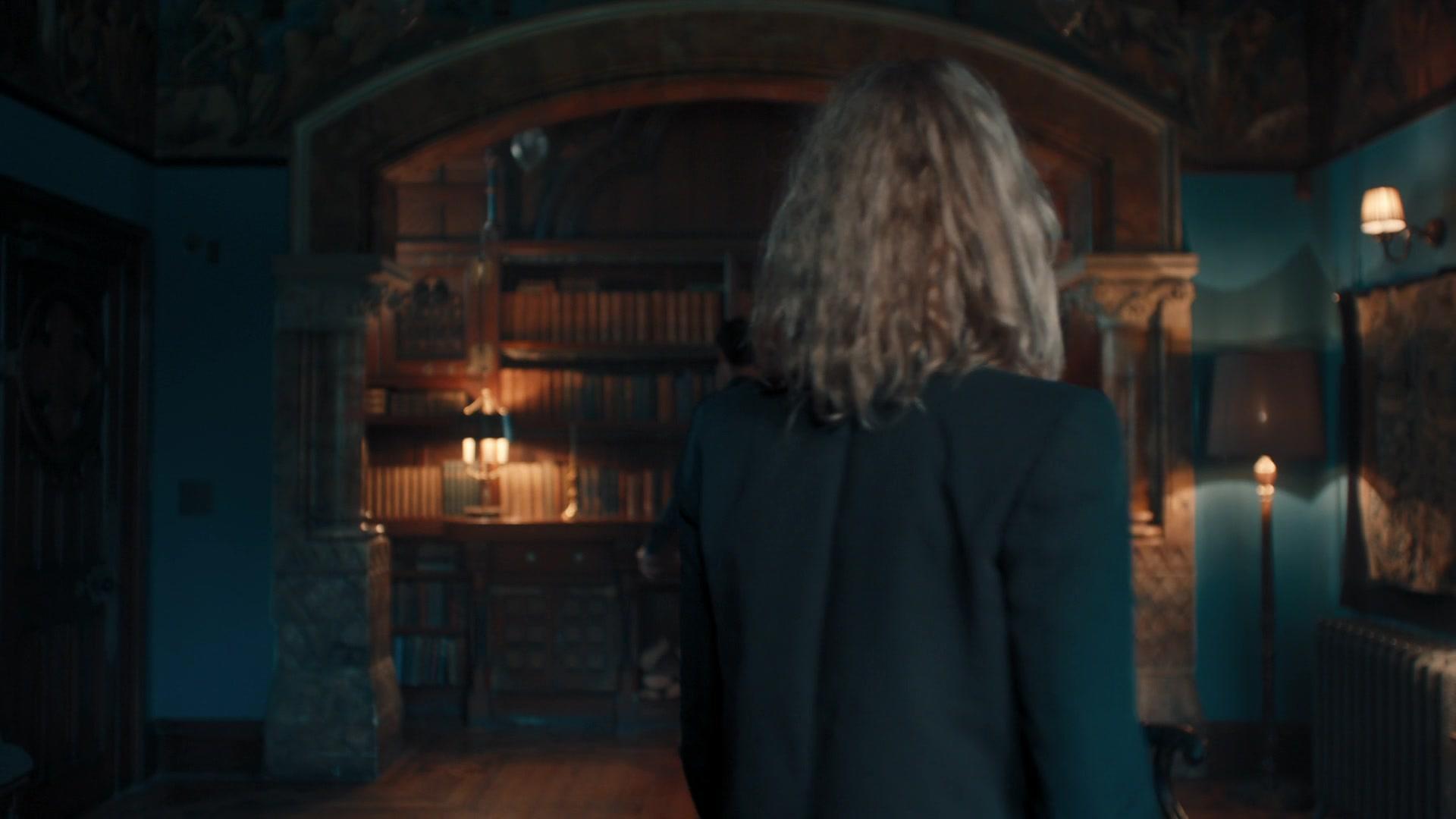 A_Discovery_of_Witches_S01E02_1080p_ATP_4982.jpg A_Discovery_of_Witches_S01E02_1080p_ATP_4982.jpg