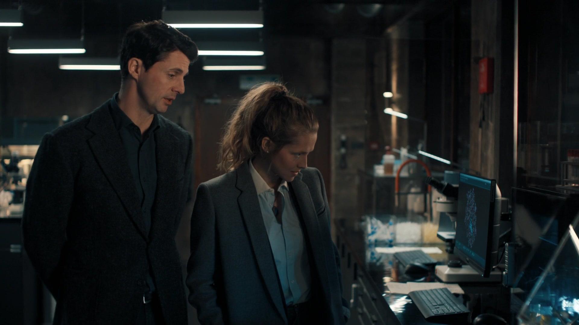 A_Discovery_of_Witches_S01E02_1080p_ATP_5390.jpg A_Discovery_of_Witches_S01E02_1080p_ATP_5390.jpg
