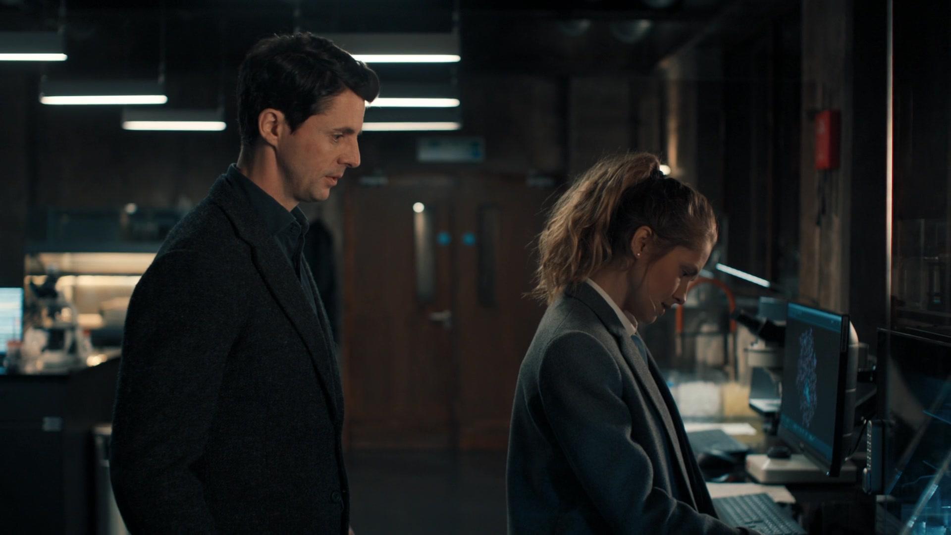 A_Discovery_of_Witches_S01E02_1080p_ATP_5397.jpg A_Discovery_of_Witches_S01E02_1080p_ATP_5397.jpg
