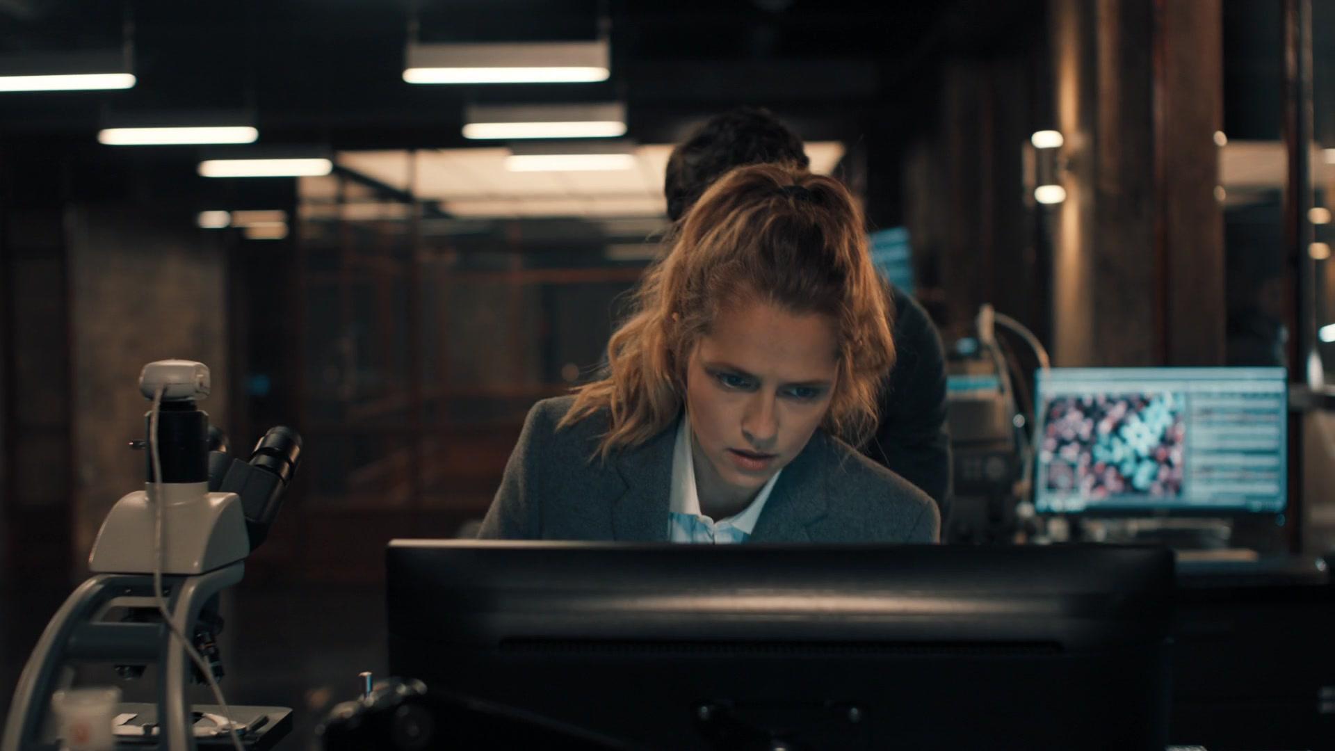 A_Discovery_of_Witches_S01E02_1080p_ATP_5559.jpg A_Discovery_of_Witches_S01E02_1080p_ATP_5559.jpg