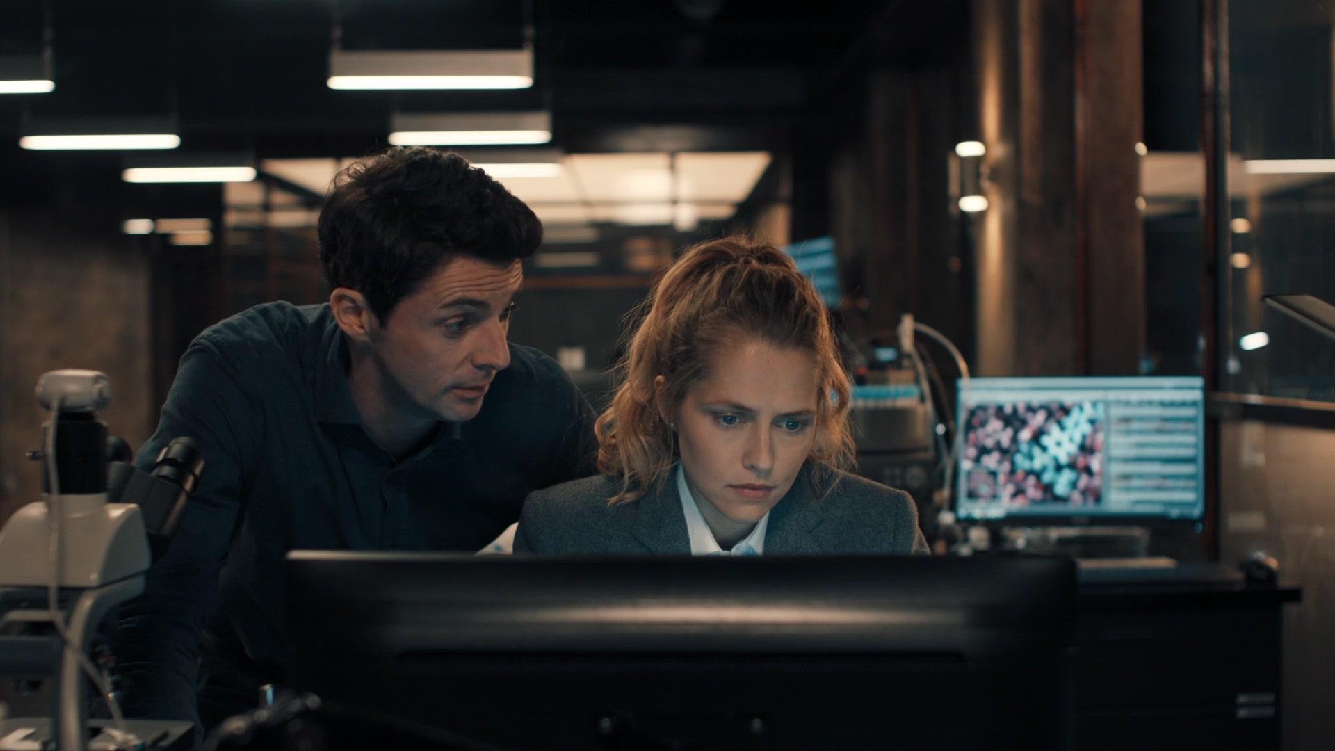 A_Discovery_of_Witches_S01E02_1080p_ATP_5579.jpg A_Discovery_of_Witches_S01E02_1080p_ATP_5579.jpg
