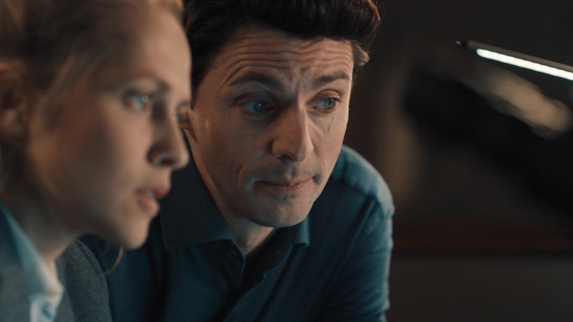 A_Discovery_of_Witches_S01E02_1080p_ATP_5651.jpg A_Discovery_of_Witches_S01E02_1080p_ATP_5651.jpg
