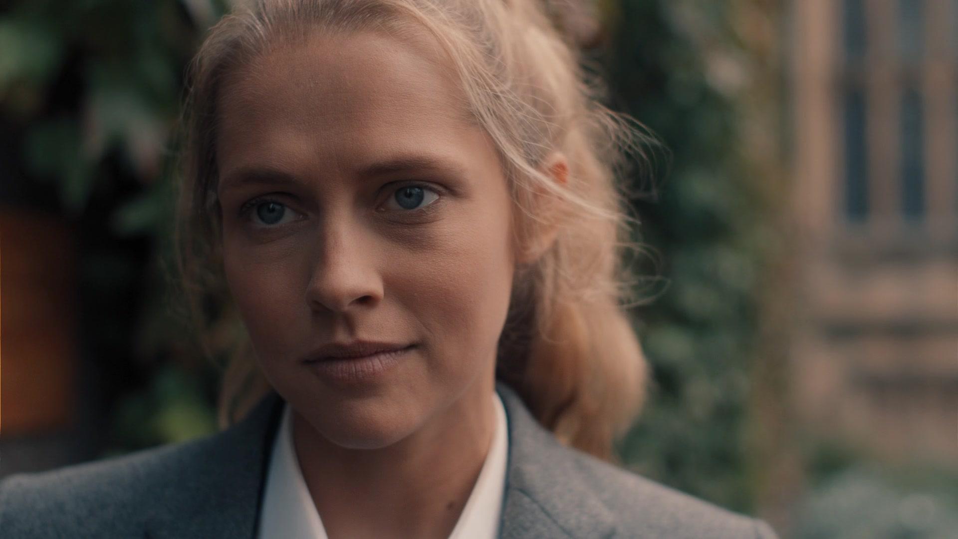 A_Discovery_of_Witches_S01E02_1080p_ATP_6157.jpg A_Discovery_of_Witches_S01E02_1080p_ATP_6157.jpg