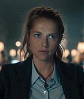A_Discovery_of_Witches_S01E02_1080p_ATP_1510.jpg