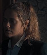 A_Discovery_of_Witches_S01E02_1080p_ATP_4706.jpg